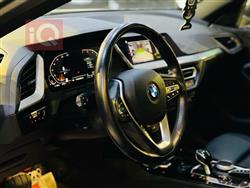 بي ام دبليو الفئة 2